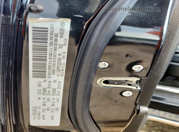 1C6RR7PM1GS374590 2016 RAM 1500 Черный Вид подкапотного пространства