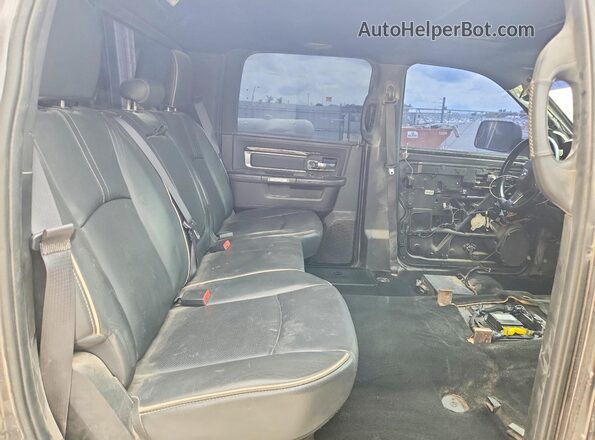 1C6RR7PM2GS380639 2016 RAM 1500 Gray Widok tylnych siedzeń