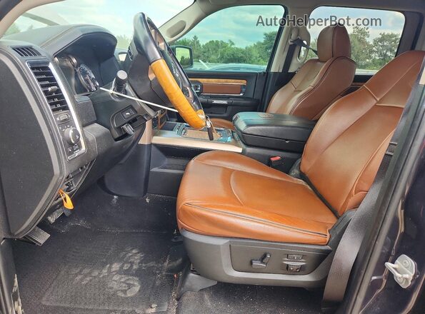 1C6RR7PM3JS298555 2018 RAM 1500 Black Սալոնի դիմացի տեսք