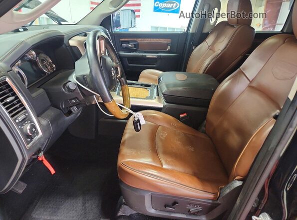 1C6RR7PT8GS417443 2016 RAM 1500 Green Вид салону спереду