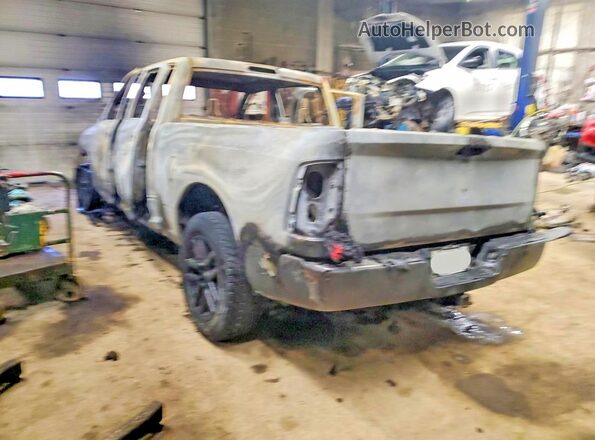 1C6RR7SM9JS314524 2018 RAM 1500 Burn Trasero izquierdo