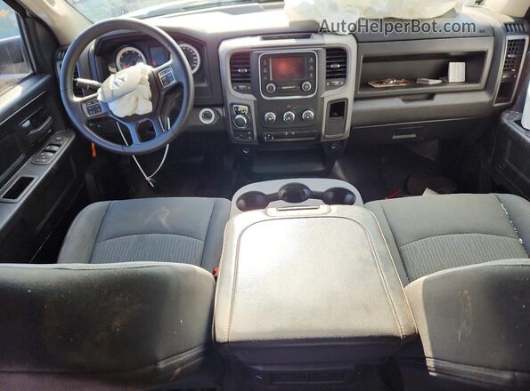 1C6RR7ST9PS531460 2023 RAM 1500 Белый Вид панели приборов