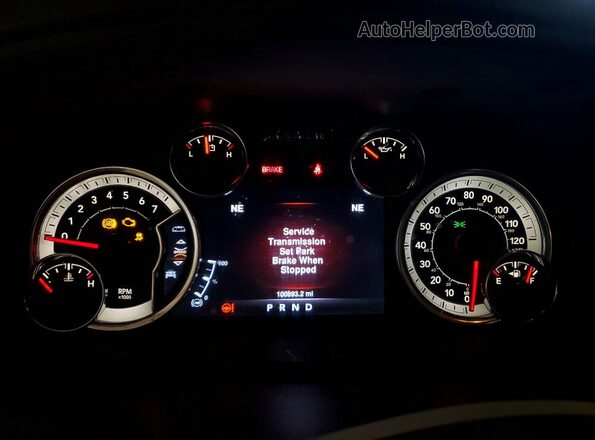 1C6RR7TT0GS291522 2016 RAM 1500 Burgundy Вид щитка приладів