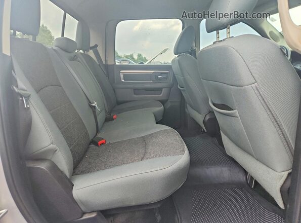 1C6RR7TT3GS104290 2016 RAM 1500 Silver Rear seats view