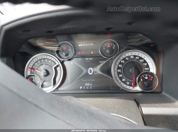 1C6RR7TT5JS256112 2018 RAM 1500 Gray Вид задніх сидінь