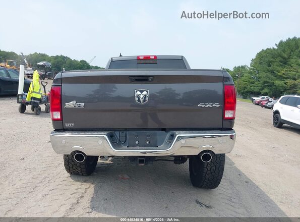 1C6RR7TT5JS256112 2018 RAM 1500 Gray 