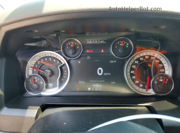 1C6RR7TT7KS596802 2019 RAM 1500 Gray Widok zestawu wskaźników