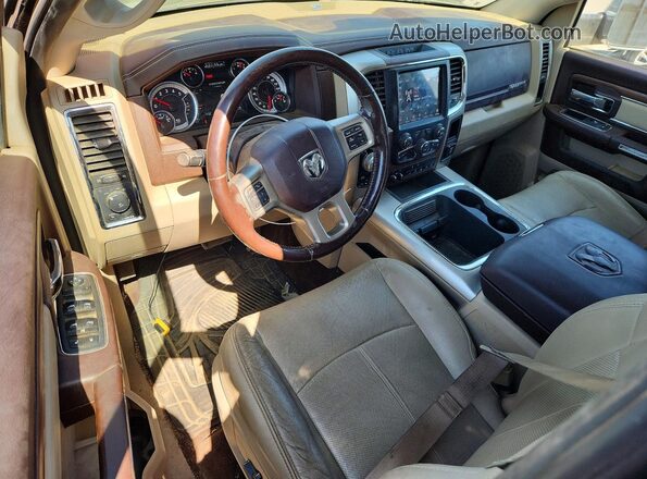 1C6RR7VM9JS227136 2018 RAM 1500 Черный Вид панели приборов