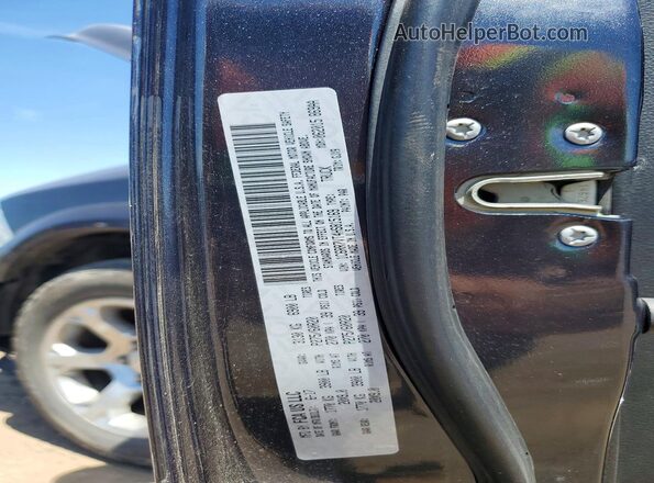 1C6RR7VT4HS815169 2017 RAM 1500 Blue Вид підкапотного простору
