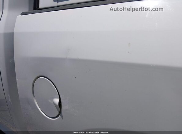 1C6RR7XT2JS315045 2018 RAM 1500 White Rear interior view