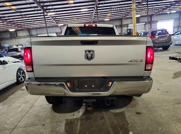 1C6RR7XT3JS187317 2018 RAM 1500 Silver უკანა ხედი