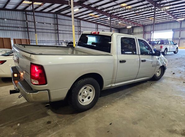 1C6RR7XT3JS187317 2018 RAM 1500 Silver უკანა მარჯვენა
