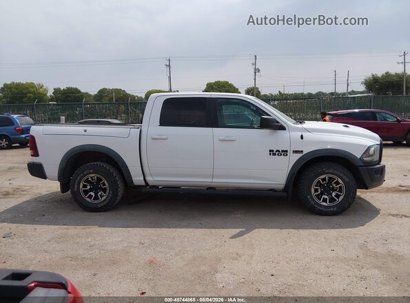 1C6RR7YT5GS282906 2016 RAM 1500 Белый Вид задней части салона