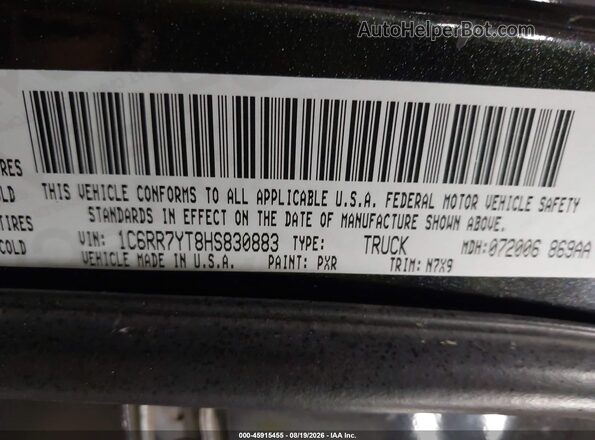 1C6RR7YT8HS830883 2017 RAM 1500 Black Widok komory silnika