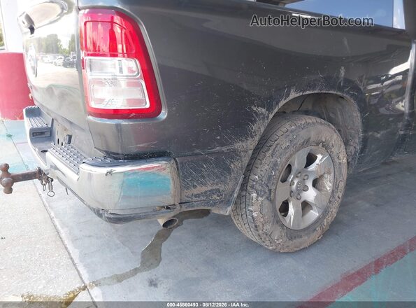 1C6RREBG4MN575089 2021 RAM 1500 Gray Front view