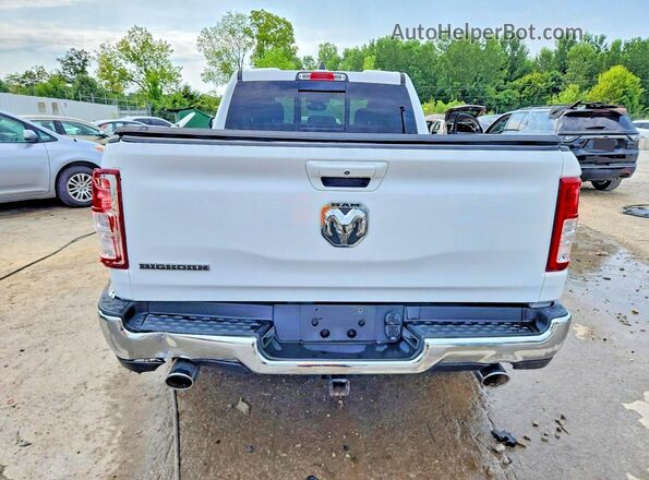 1C6RREBT3MN709832 2021 RAM 1500 White Вид ззаду
