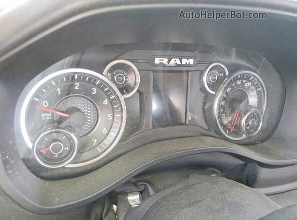 1C6RREBT4LN210102 2020 RAM 1500 Black Vista del cuadro de instrumentos