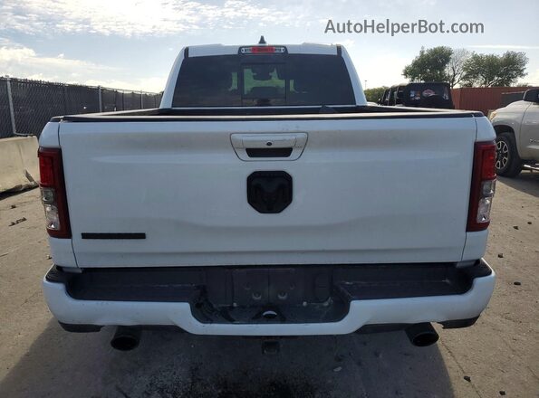 1C6RREBTXLN359159 2020 RAM 1500 White Vista trasera