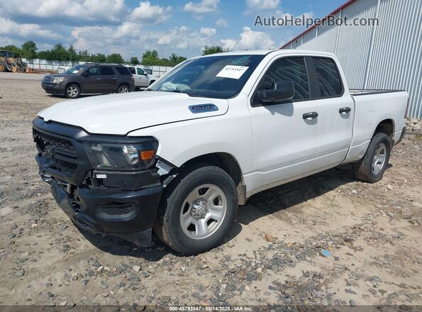 1C6RRECT2PN633300 2023 RAM 1500 Белый Передняя левая четверть