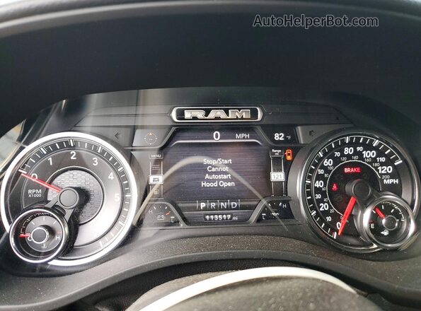 1C6RREFG1MN593933 2021 RAM 1500 Black Вид щитка приладів