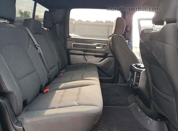 1C6RREFG1MN593933 2021 RAM 1500 Black Вид задніх сидінь
