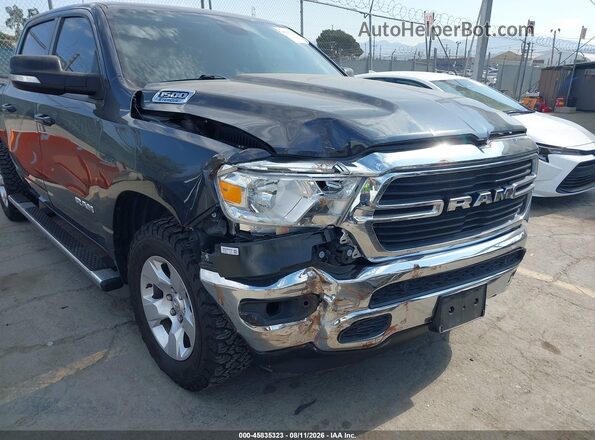 1C6RREFGXMN608266 2021 RAM 1500 Black Front view
