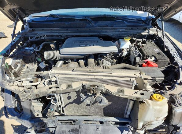 1C6RREFM6MN795060 2021 RAM 1500 Charcoal Вид задньої частини салону