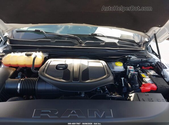 1C6RREFP0SN608483 2025 RAM 1500 White უკანა ხედი