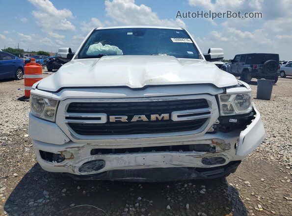 1C6RREFT0KN893943 2019 RAM 1500 White Vista frontal