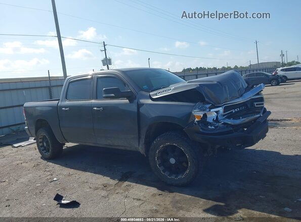 1C6RREFT1KN543785 2019 RAM 1500 Gray უკანა სალონის ხედი