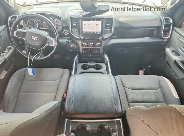 1C6RREFT3NN114202 2022 RAM 1500 Silver Dashboard view