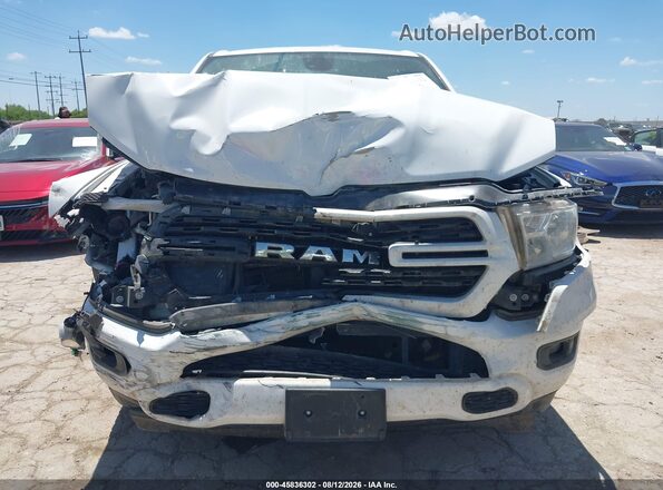 1C6RREFT3RN151935 2024 RAM 1500 White Սարքավորումների վահանակի տեսք