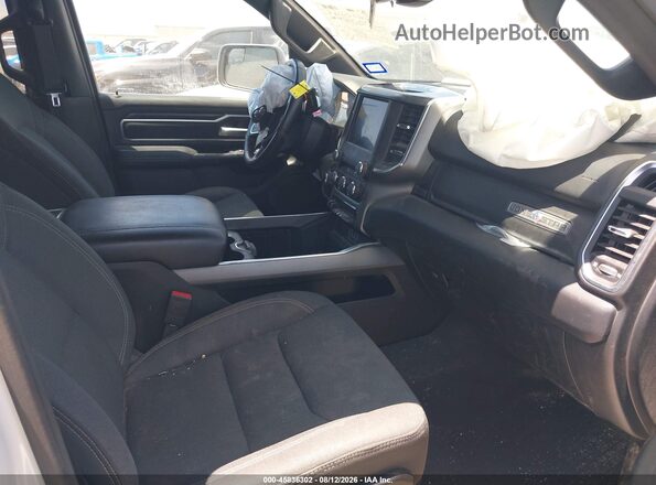 1C6RREFT3RN151935 2024 RAM 1500 White Սալոնի դիմացի տեսք