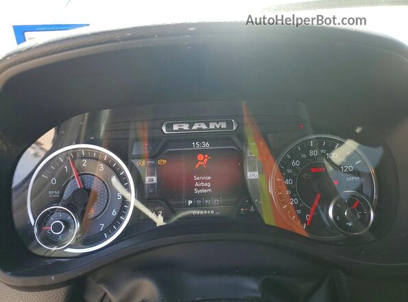 1C6RREFT4RN179355 2024 RAM 1500 Black Vista del cuadro de instrumentos