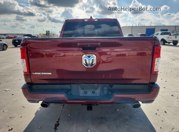 1C6RREFT5LN237965 2020 RAM 1500 Красный Вид сзади
