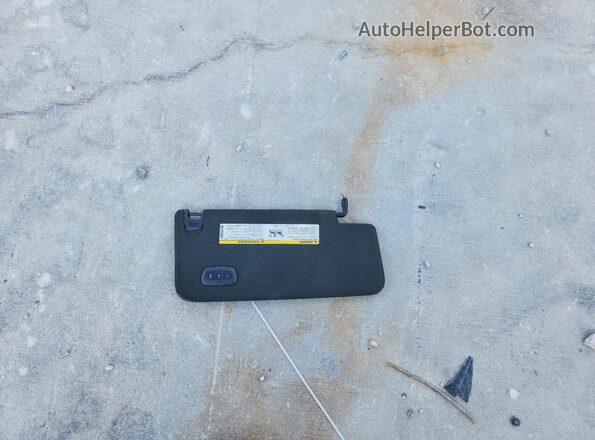 1C6RREFT5LN237965 2020 RAM 1500 Красный Вид подкапотного пространства