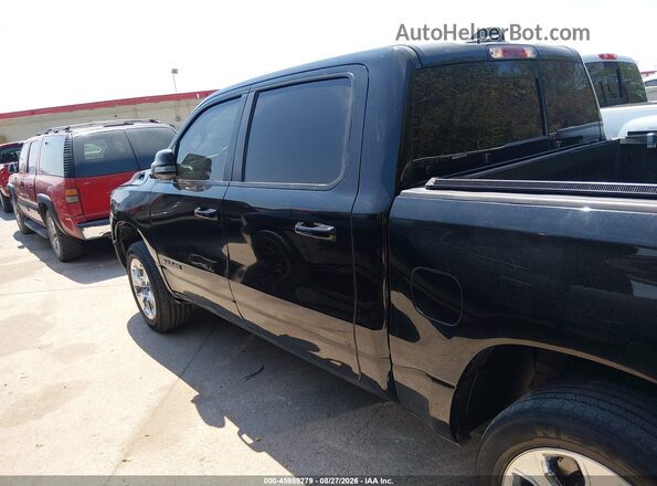 1C6RREFT5MN630012 2021 RAM 1500 Black Widok wnętrza 360 stopni