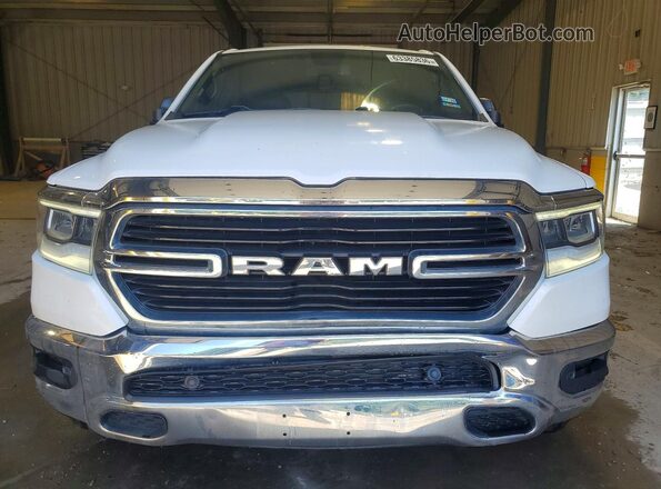 1C6RREFT6KN581917 2019 RAM 1500 White Widok z przodu