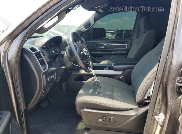 1C6RREFT7LN185867 2020 RAM 1500 Gray Front interior view