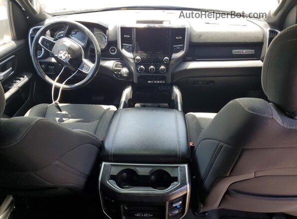 1C6RREFT7LN185867 2020 RAM 1500 Gray Dashboard view