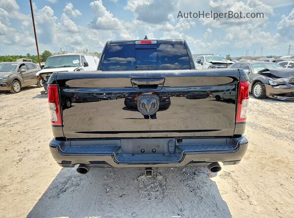 1C6RREFT7NN143086 2022 RAM 1500 Черный Вид сзади
