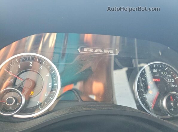 1C6RREFT7NN337388 2022 RAM 1500 Белый Вид щитка приборов