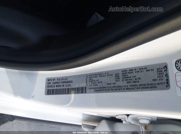 1C6RREFTXMN660543 2021 RAM 1500 Белый Вид подкапотного пространства