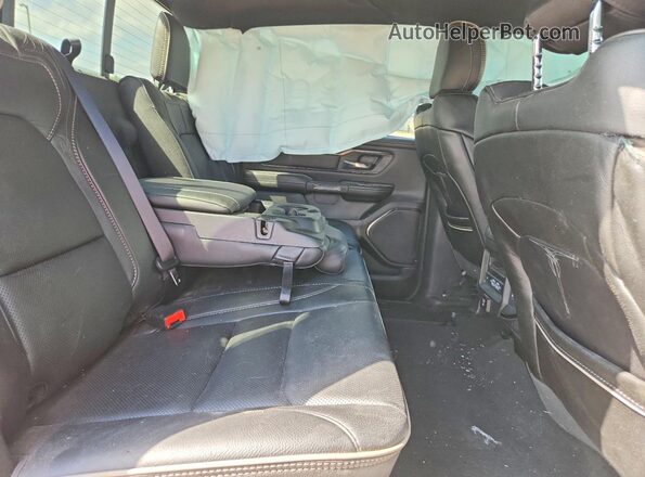 1C6RREHT0NN399244 2022 RAM 1500 White Вид задніх сидінь