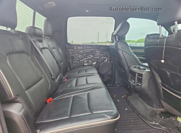 1C6RREHT4MN647168 2021 RAM 1500 Black Вид задніх сидінь