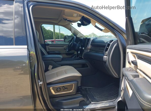 1C6RREHT7KN768886 2019 RAM 1500 Gray Vista interior delantera