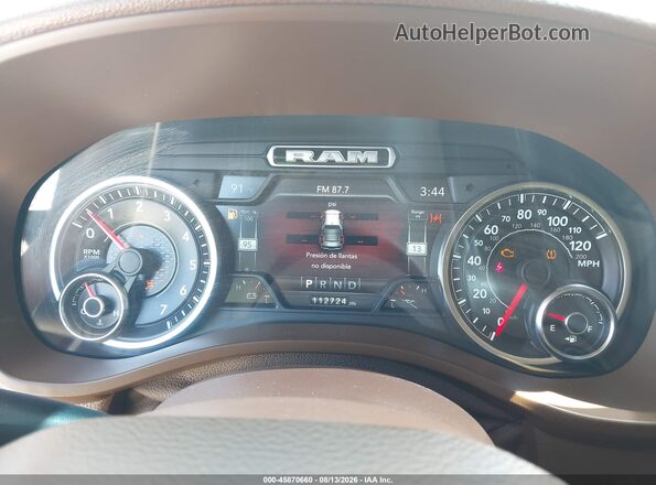 1C6RREJT7KN844617 2019 RAM 1500 Серый Вид задних сидений