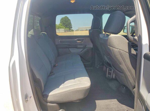 1C6RREMT8MN750115 2021 RAM 1500 White Rear seats view