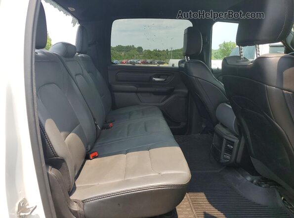 1C6RRENG9NN382241 2022 RAM 1500 Белый Вид задних сидений