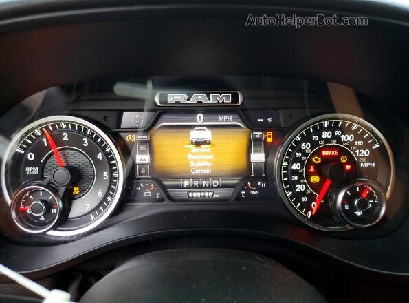 1C6RRFBG3MN603728 2021 RAM 1500 Gray Widok zestawu wskaźników